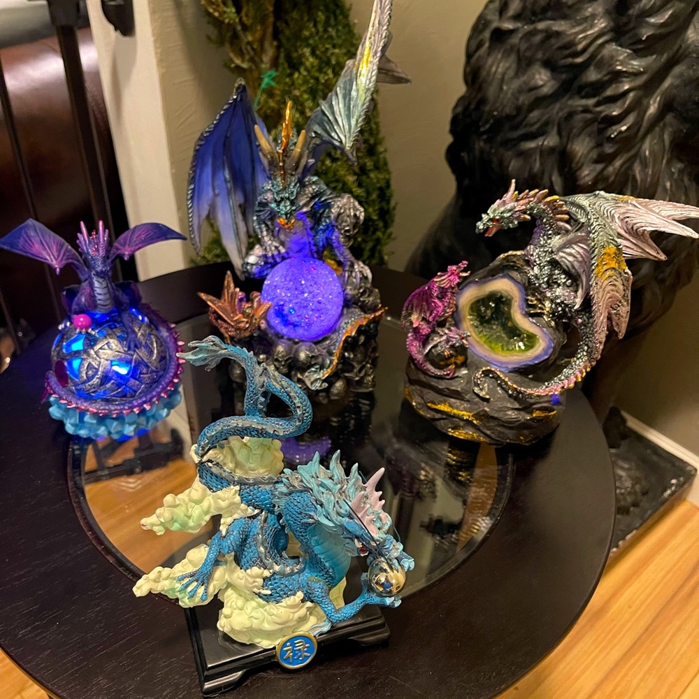 Dragon (4) home decor. 3 of 4 have lighted centers. Polyresin/Plastic material.